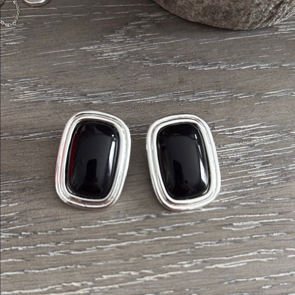 Heaven Mayhem Ribbon earrings - Silver and Black